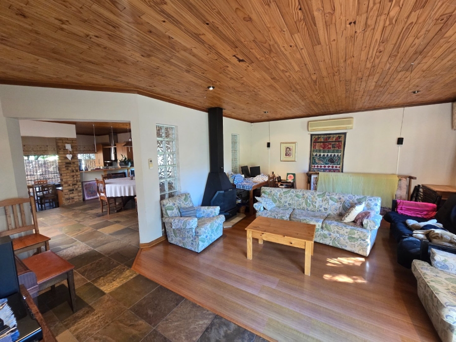 4 Bedroom Property for Sale in Heuwelsig Free State